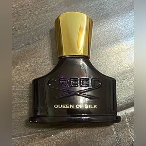 (*Barely used read description) Creed Queen of Silk 30 ml